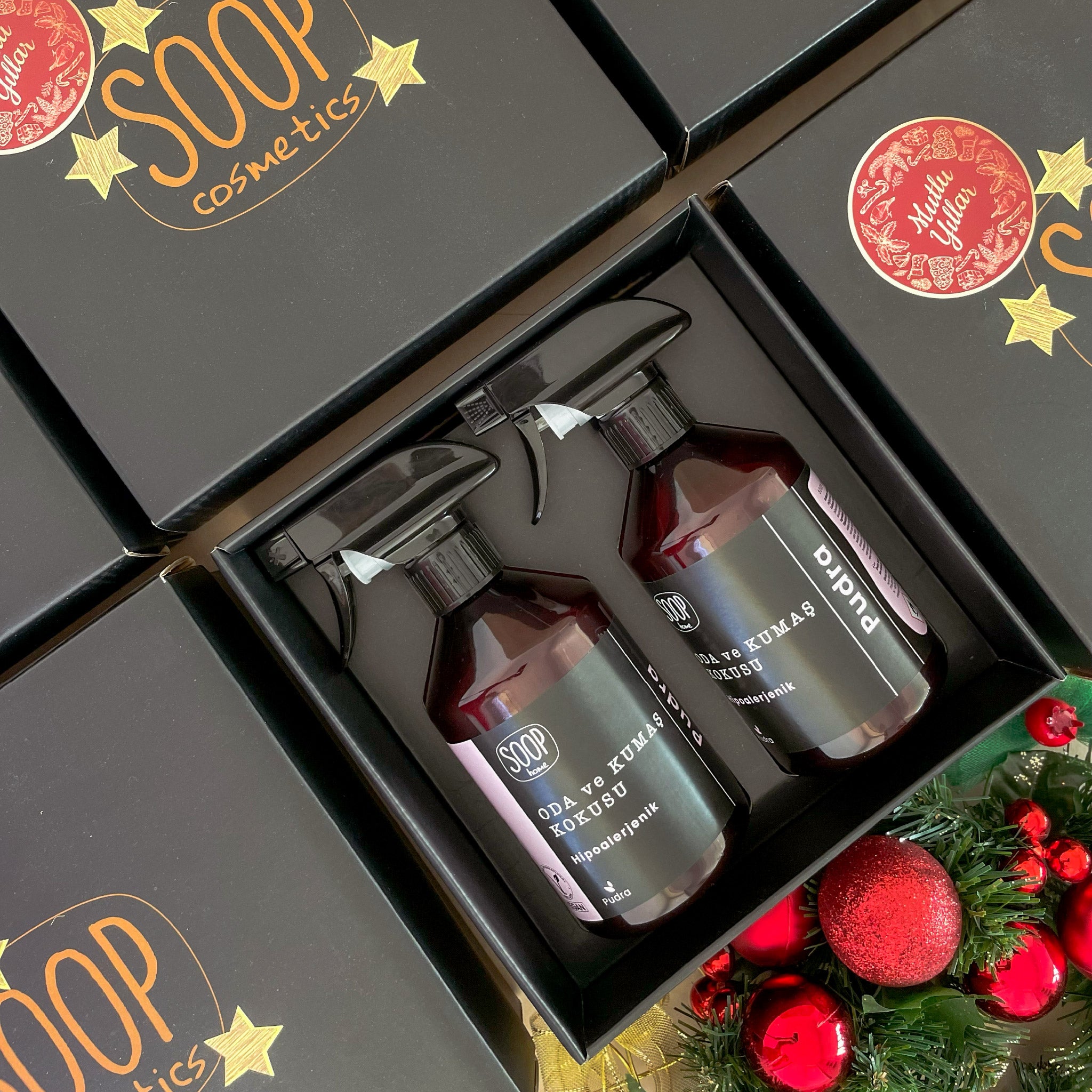 SOOP Home Pudra Kokulu Doğal Oda Kokusu ve Kumaş Spreyi – 2’li Paket